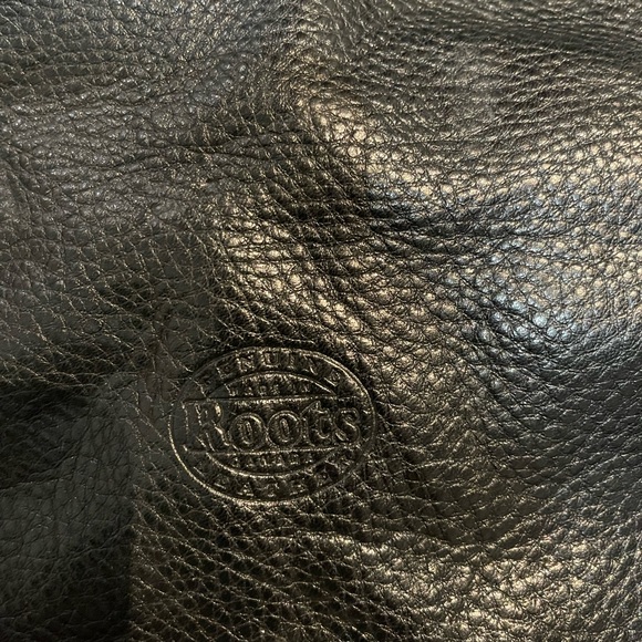 Roots Leather Crossbody Bag in Black - Picture 2 of 3